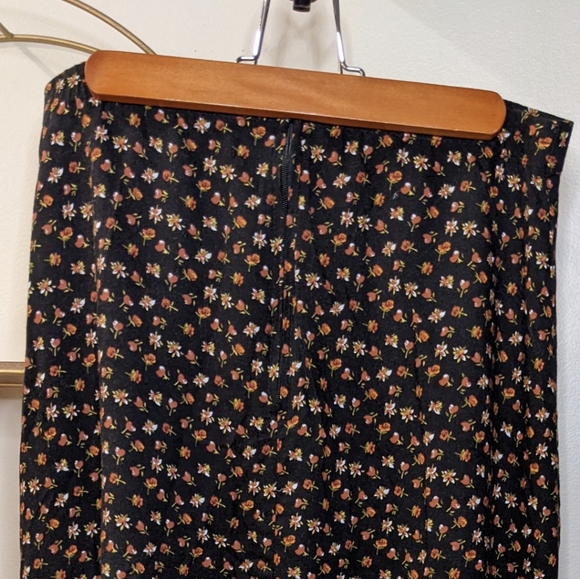 Vintage Floral Maxi Skirt | M - Picture 3 of 5